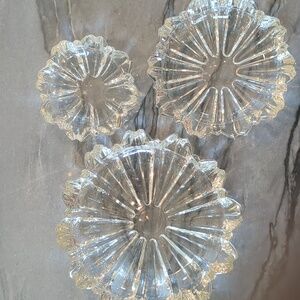 Vintage Nesting Ashtrays